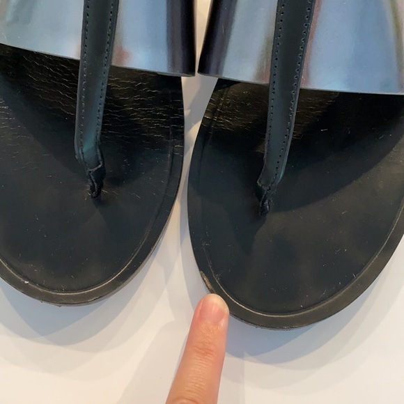 Vince Thea Leather Thong Sandal SZ 8.5 - Picture 6 of 7
